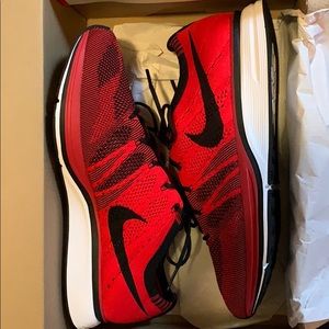 Nike FlyKnit Trainers Red 10.5